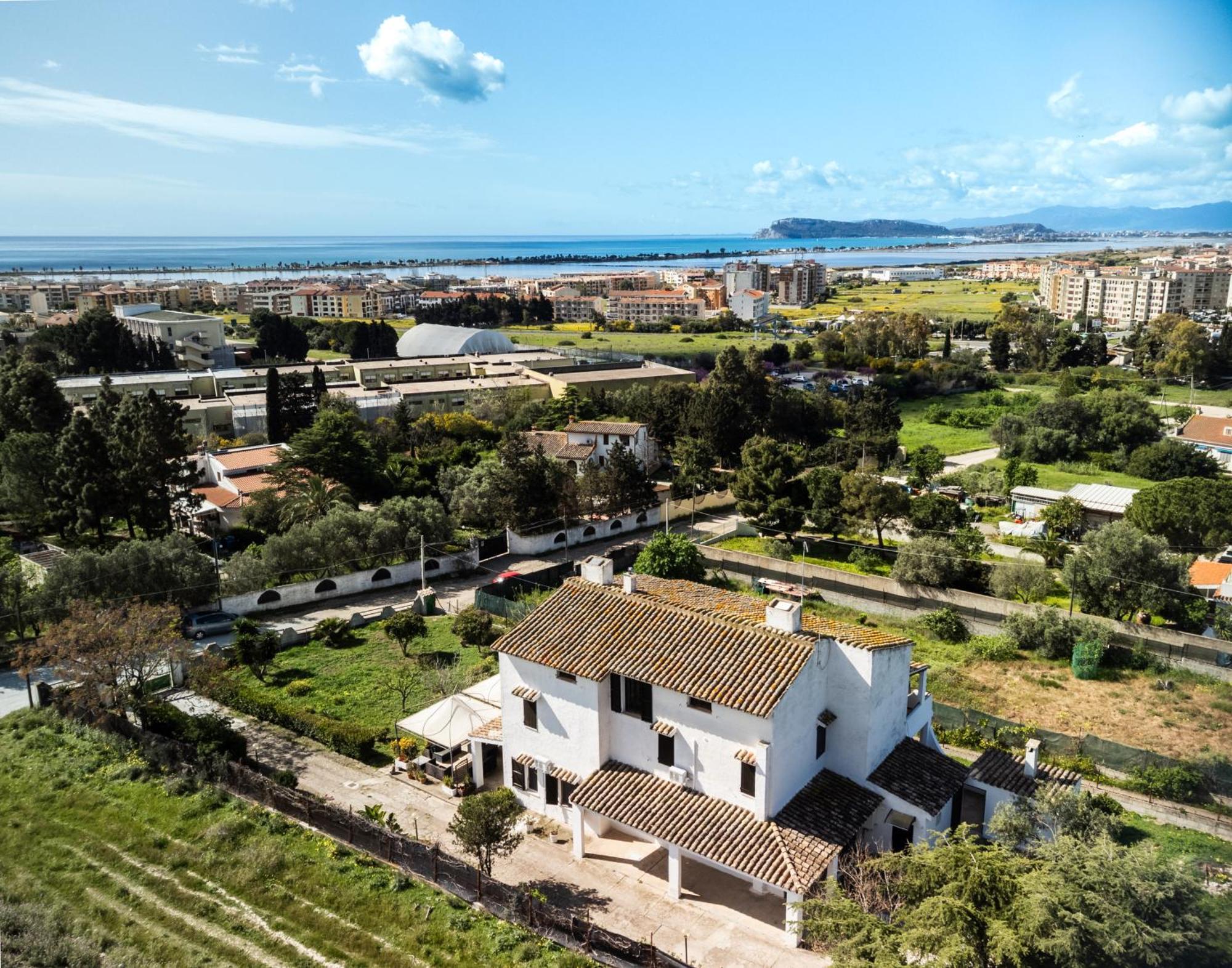 Belvedere Sul Mare Quartu SantʼElena Exterior foto